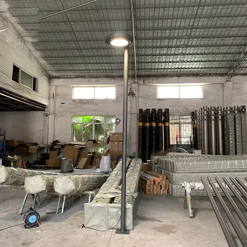 Lampu Taman LED dengan Tiang B - Outdoor Lighting Poles ulasan dan harga