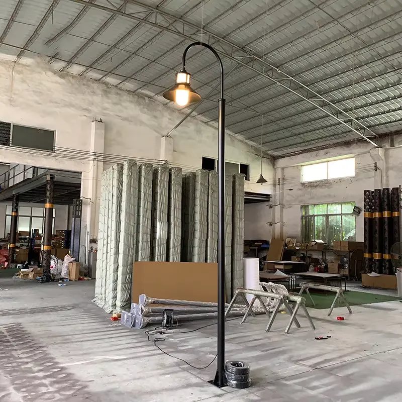 Lampu Taman LED dengan Tiang B - Outdoor Lighting Poles ulasan dan harga